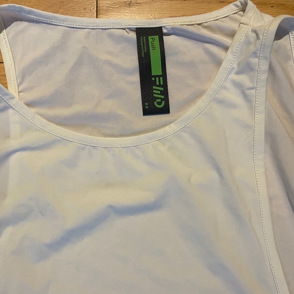 Brand new women’s FWD Push SUPER SOFT tank top - Picture 5 of 8